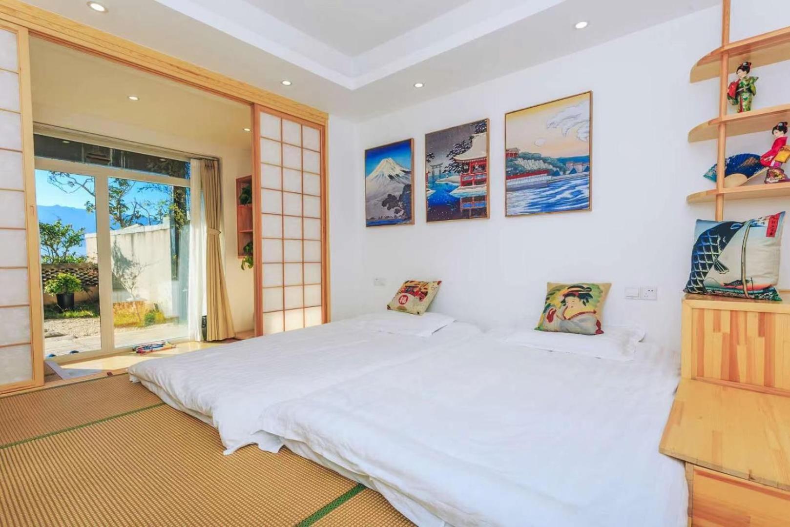 Dali Listening Sea View Villa大理听城海景别墅 Extérieur photo