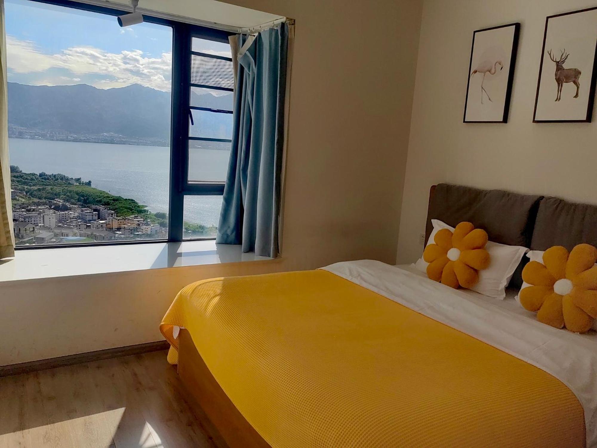 Dali Listening Sea View Villa大理听城海景别墅 Extérieur photo